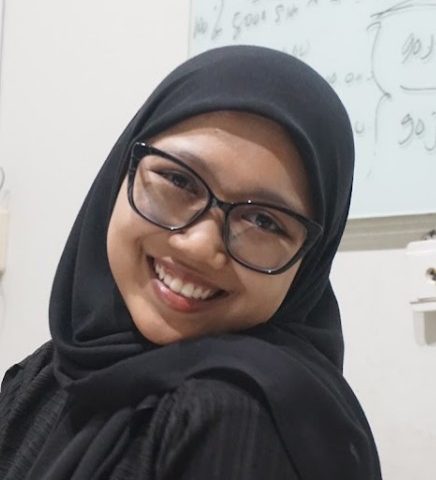 Julia Dwiana